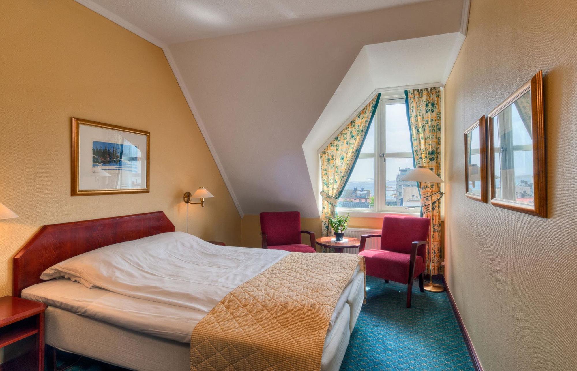 Thon Partner Hotel Norge Крістіансанн Екстер'єр фото