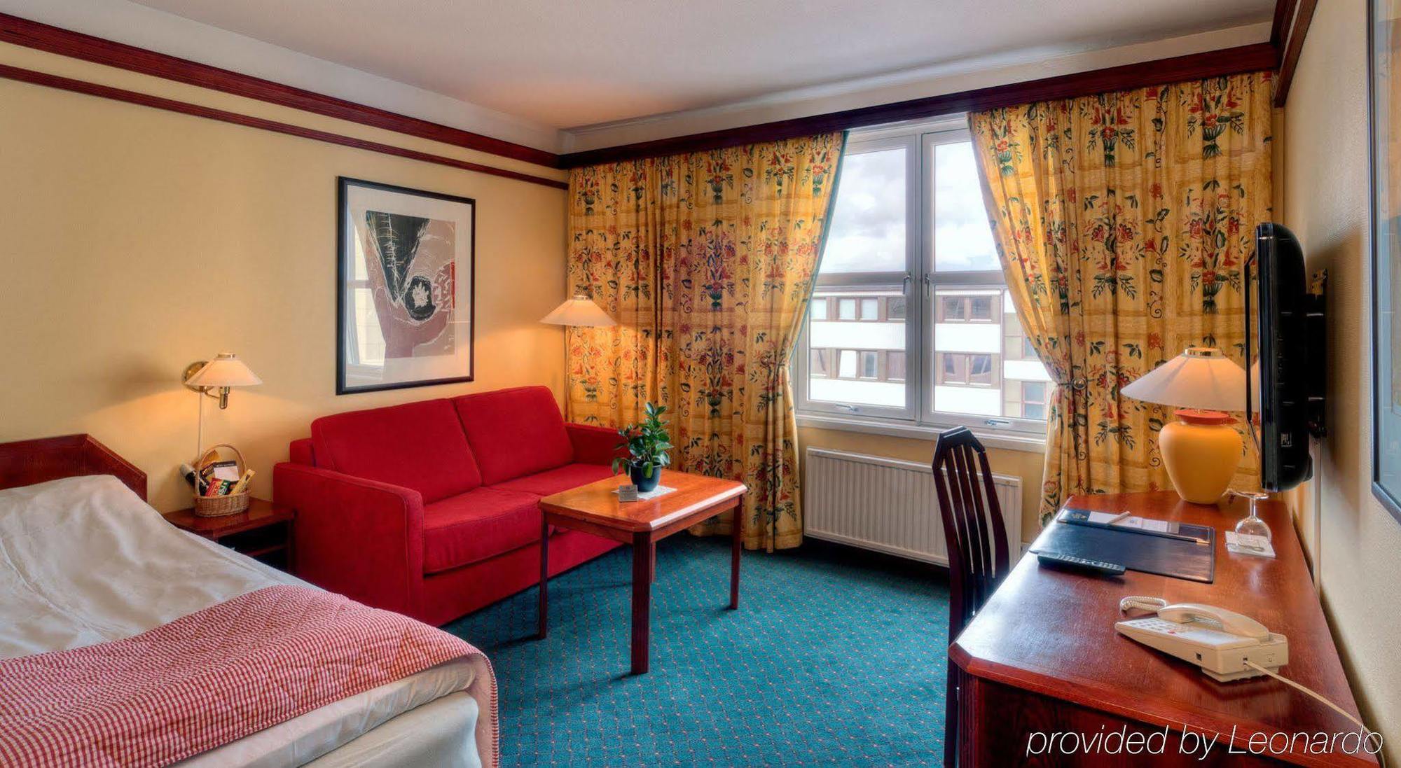 Thon Partner Hotel Norge Крістіансанн Екстер'єр фото